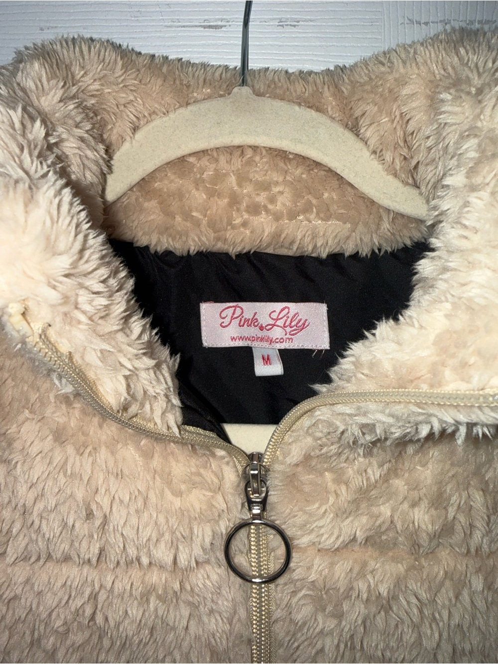 Pink Lily History of Us Tan Cream Puffer Sherpa Zip Up Jacket with Pockets - Picture 3 of 4